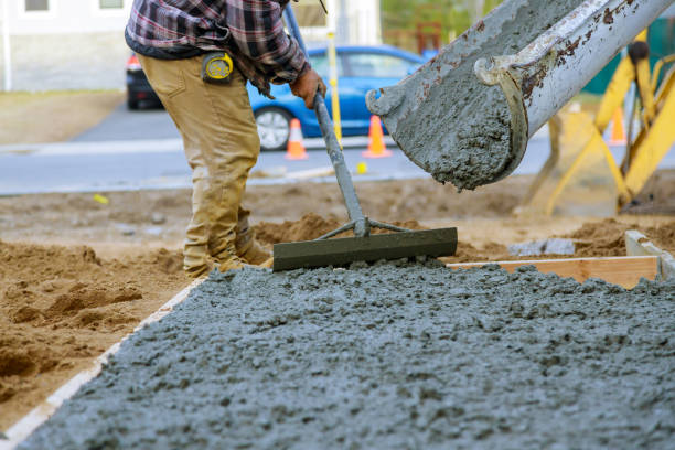 Best Concrete Driveway Installation  in West Tawakoni, TX